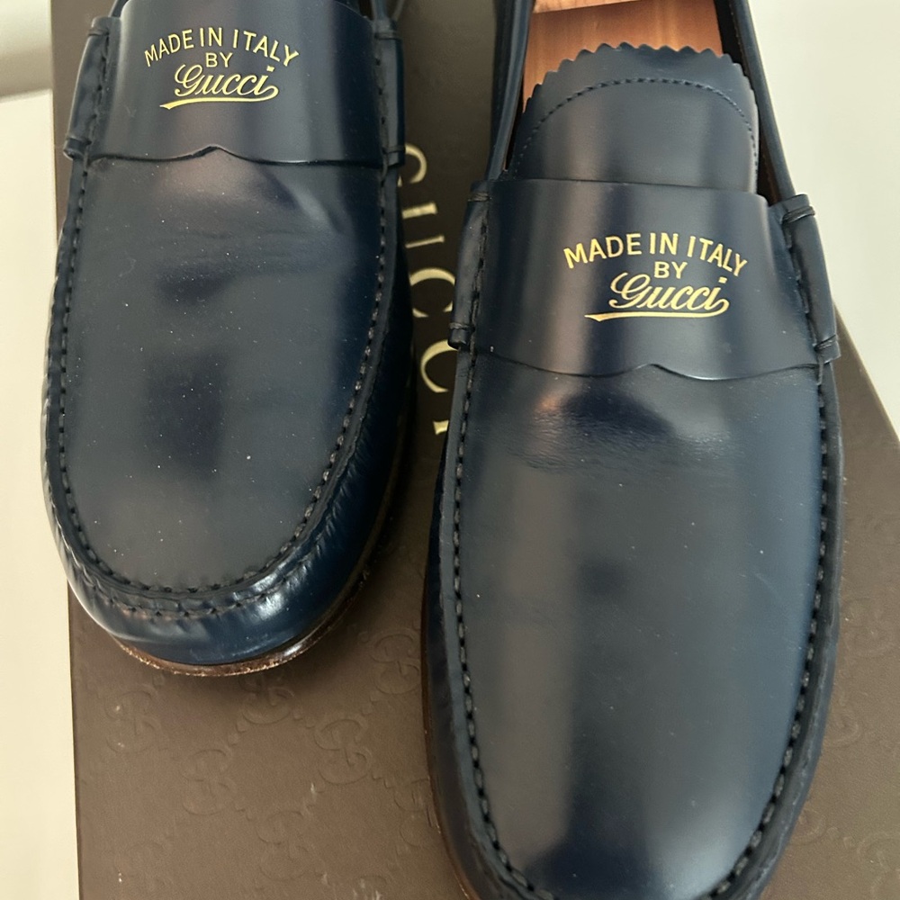 Gucci Men's Navy Leather Loafers